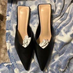 Pointy mules